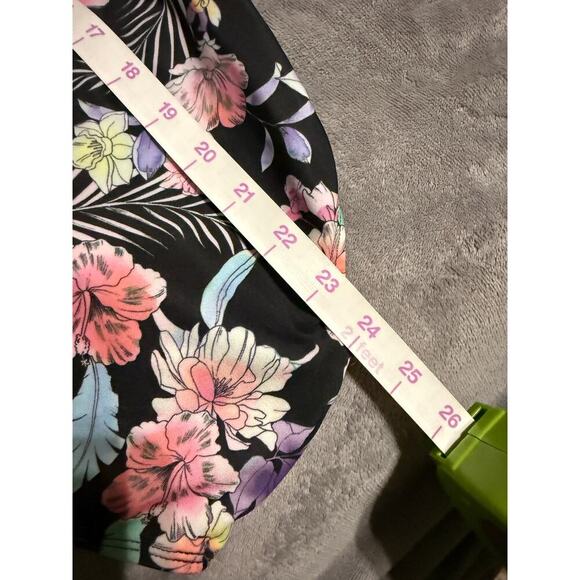 NWT Art Class Big Girl Size Large 10/12 Plus 50+ UPF Long Sleeve Swimsuit Floral - Picture 11 of 11